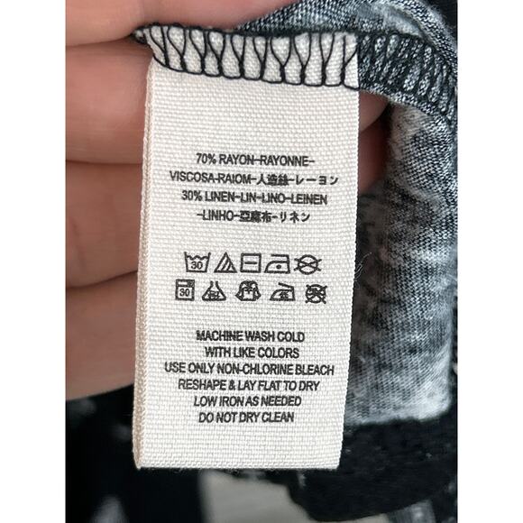 Free People Women’s Medium Dazed Black White Print Tie Cuff Cropped Blouse Top - Picture 6 of 8